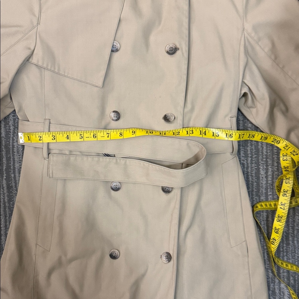 London Fog Beige Trench Coat - Picture 11 of 12